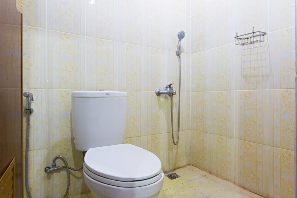 Reddoorz @ Tebet Asem Baris Hotell Jakarta Exteriör bild