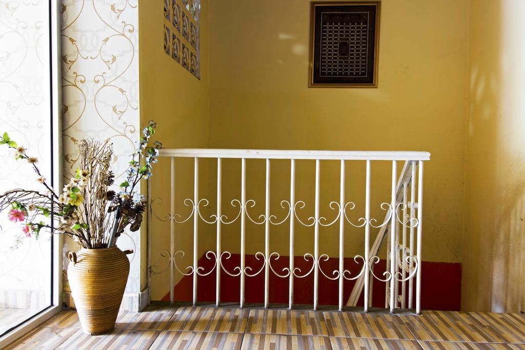 Reddoorz @ Tebet Asem Baris Hotell Jakarta Exteriör bild