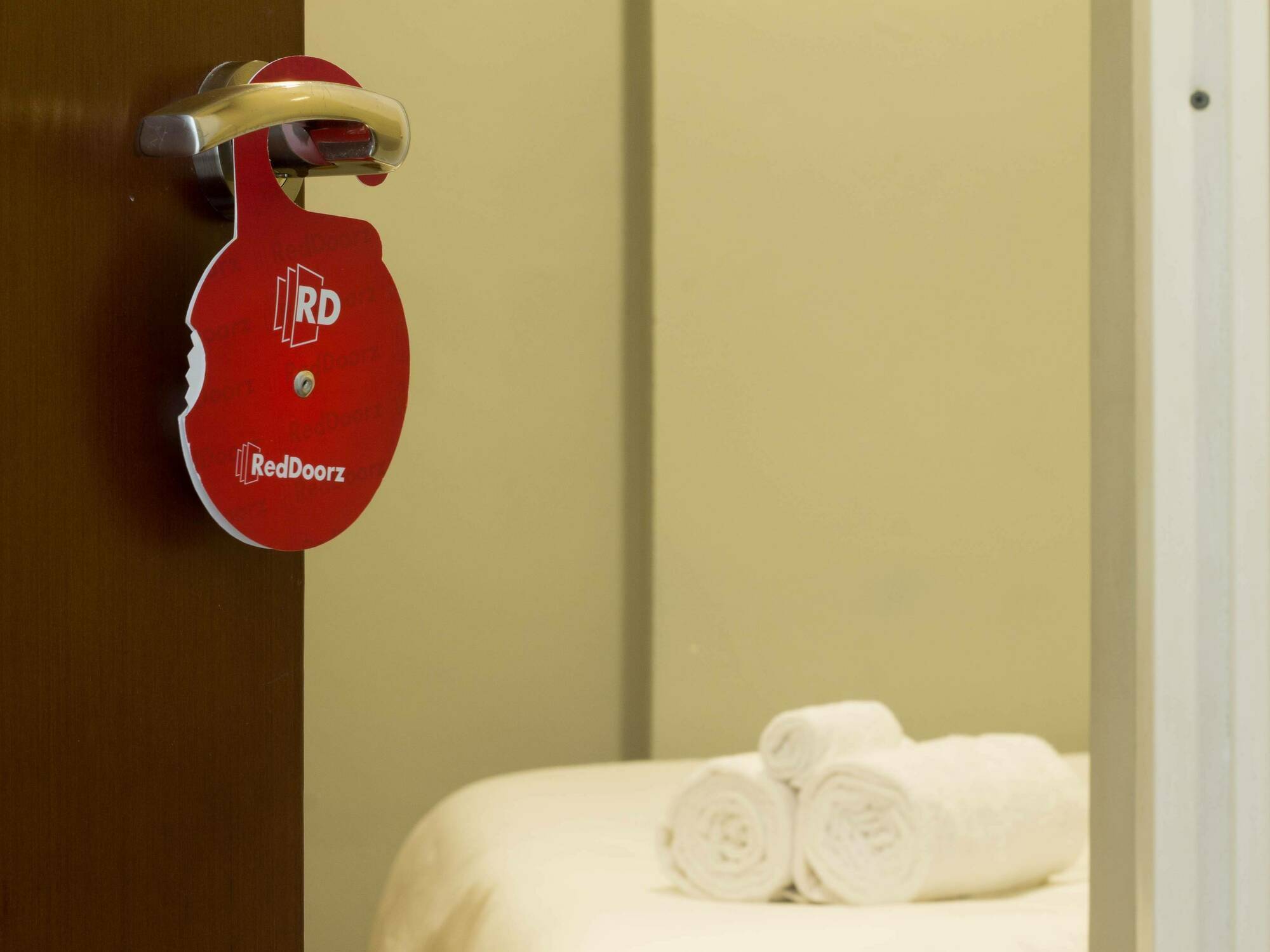 Reddoorz @ Tebet Asem Baris Hotell Jakarta Exteriör bild